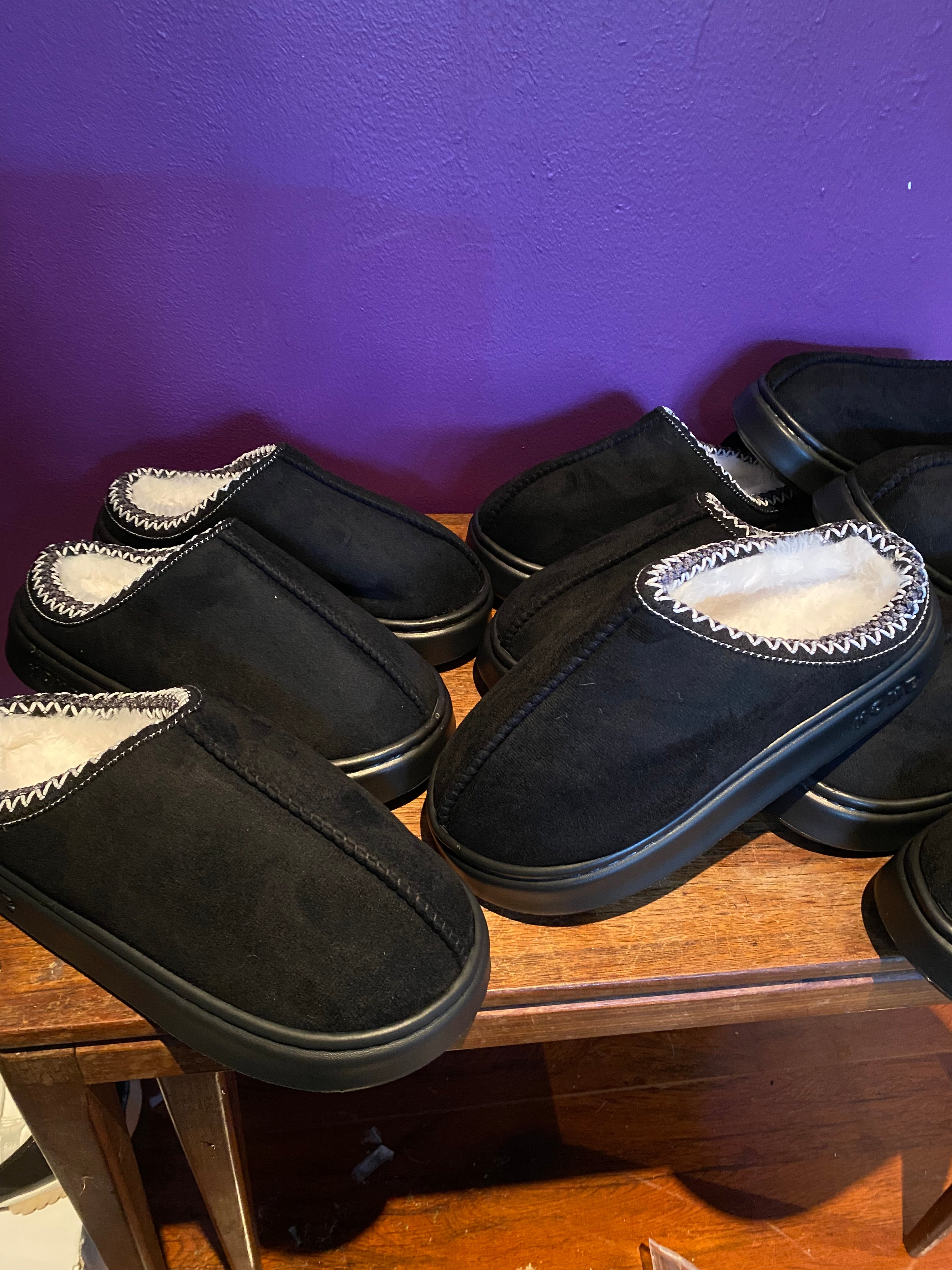 Women Plush lined Slippers