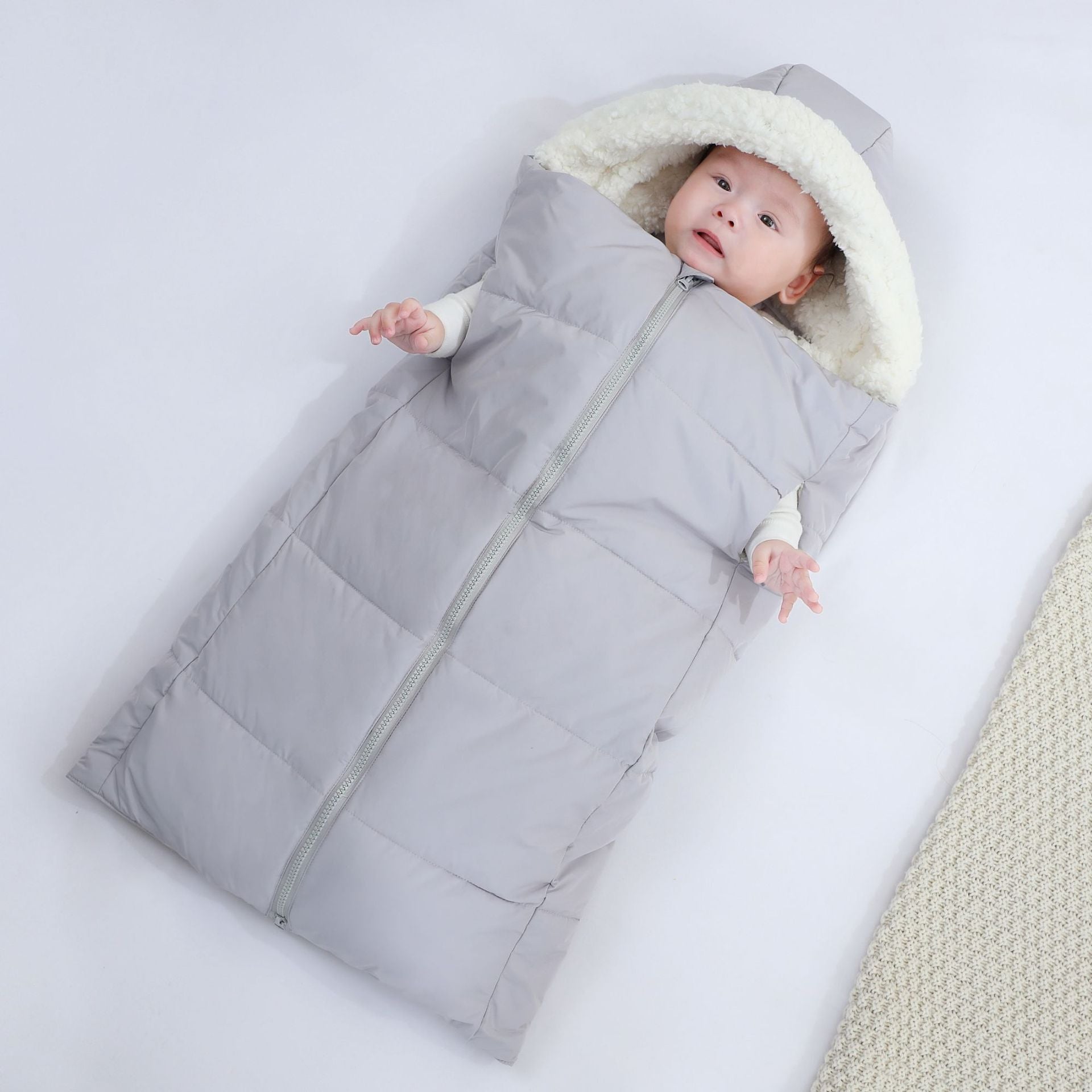 Thickened Hooded Newborn Sleeping Bag Style Winter Coat