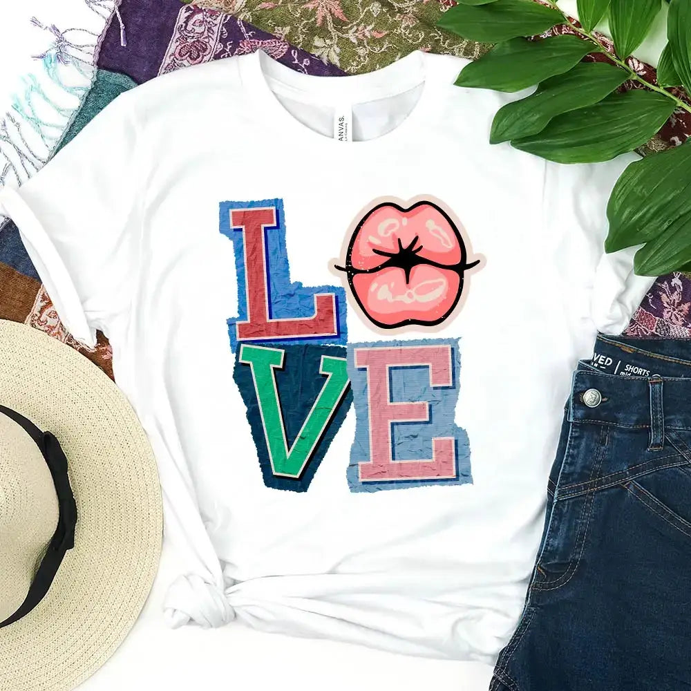 Love Lips – DTF Transfer