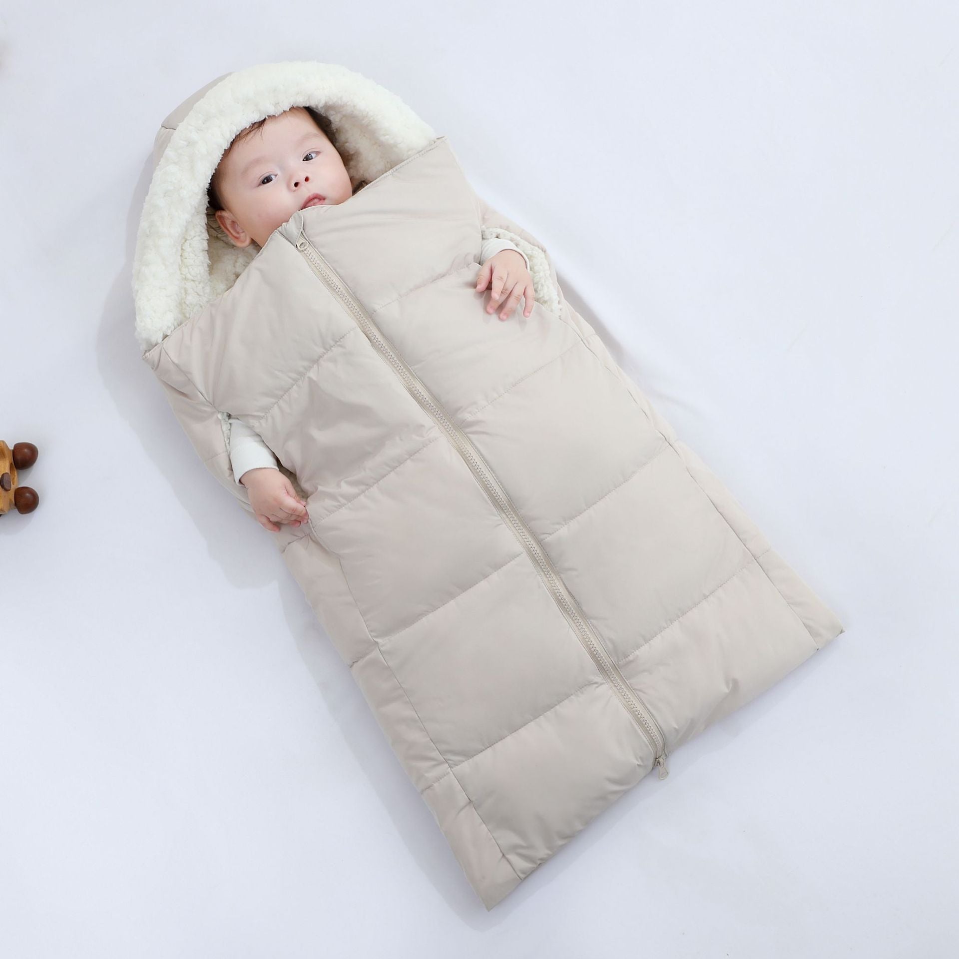 Thickened Hooded Newborn Sleeping Bag Style Winter Coat